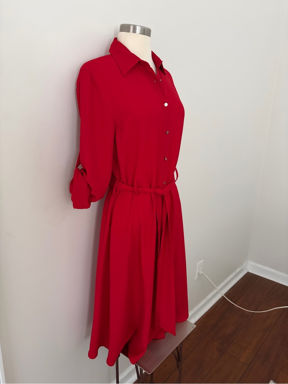 LRL Crimson Red Button-Front Midi Georgette Shirt Dress Tie Waist 6 Quiet Luxury - Picture 3 of 8
